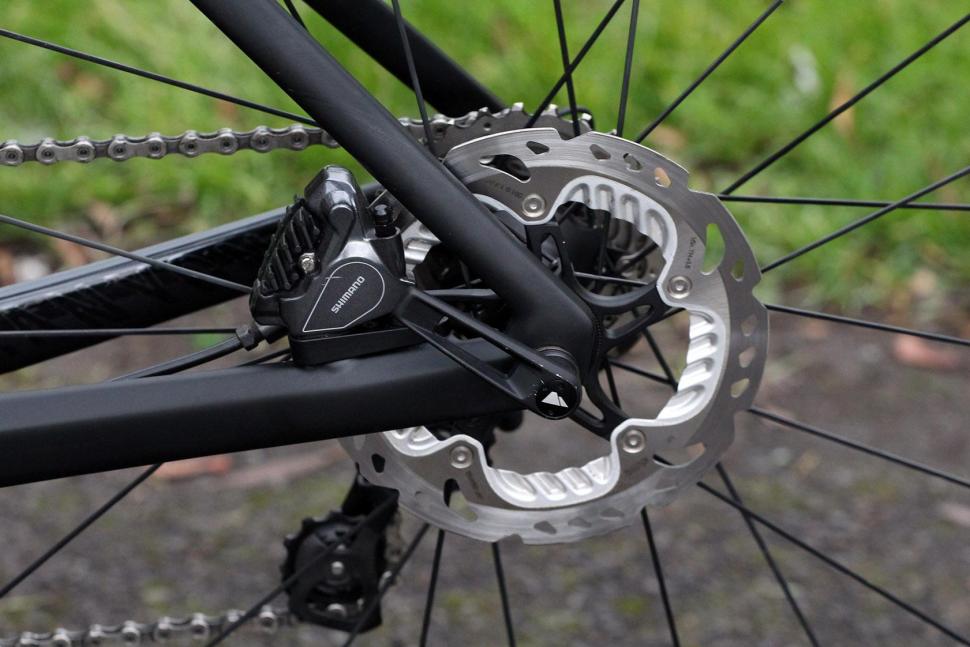 Canyon Aeroad CF SLX Disc 8.0 Di2 - rear disc.jpg