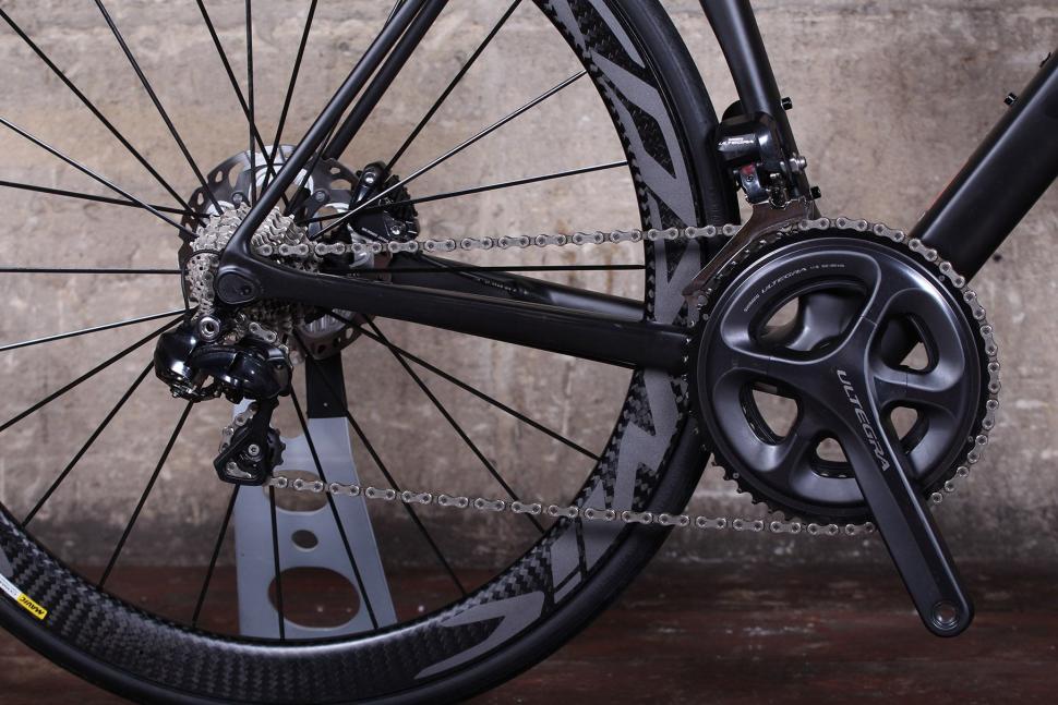 Canyon ULTIMATE CF SLX DISC 8.0 DI2 - drivetrain.jpg