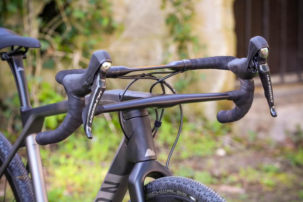 canyon_grail_cf_sl_8.0_sl_-_bars_3.jpg