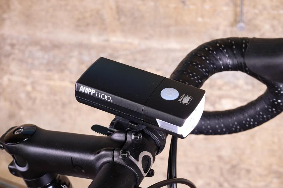 CatEye AMPP 1100 2.jpg
