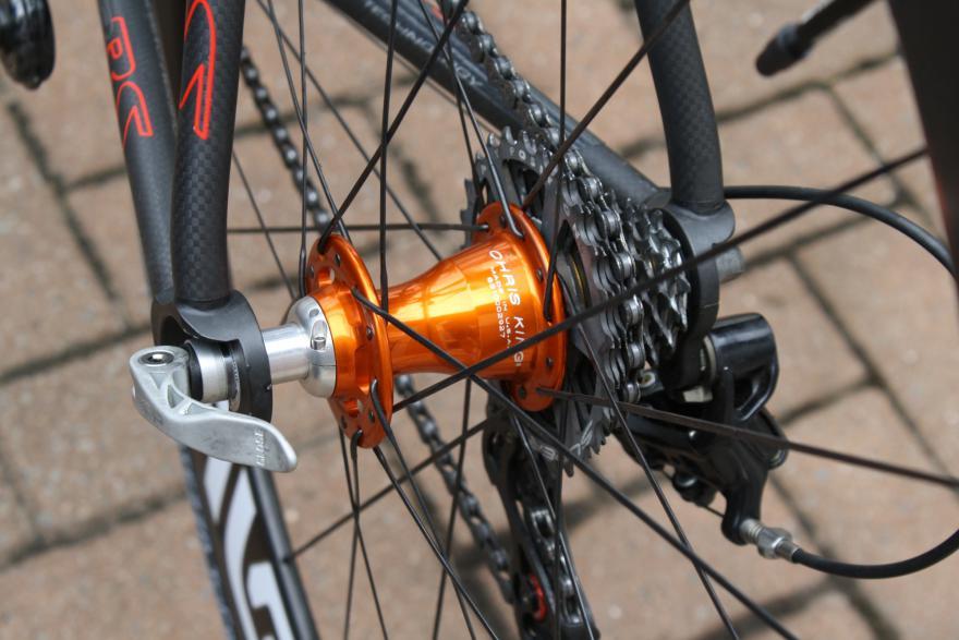 Chris King R45 hub1