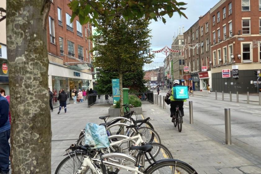 Christmas tree plonked in middle of Limerick cycle lane (Limerick Urban Cycling)