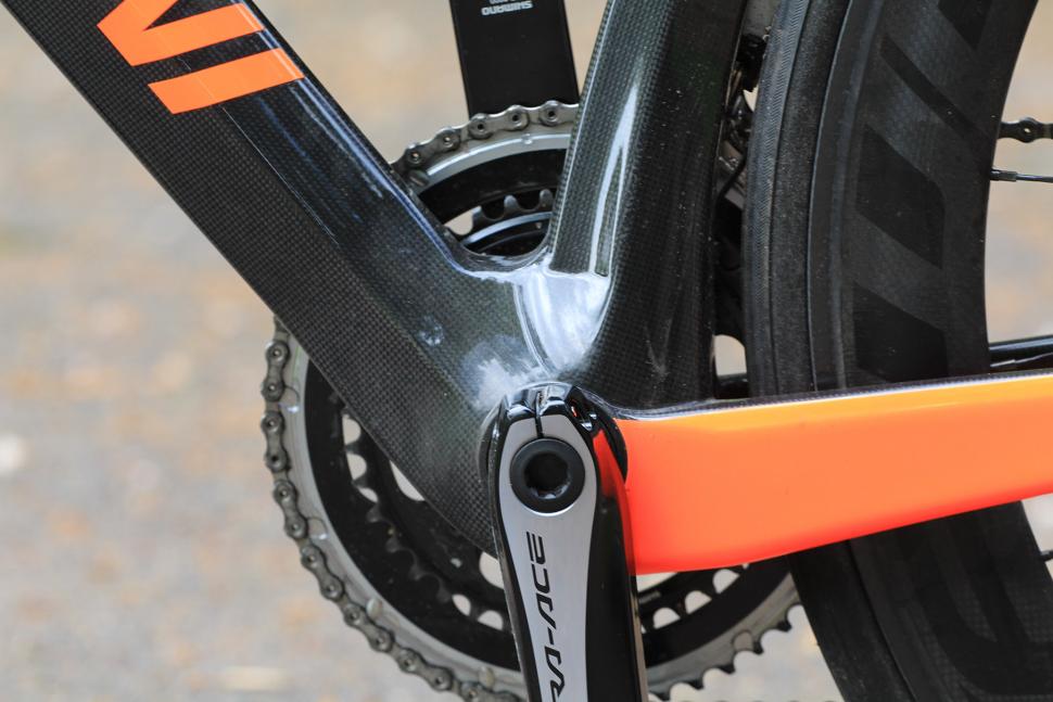 Cipollini NK1k - bottom bracket.jpg