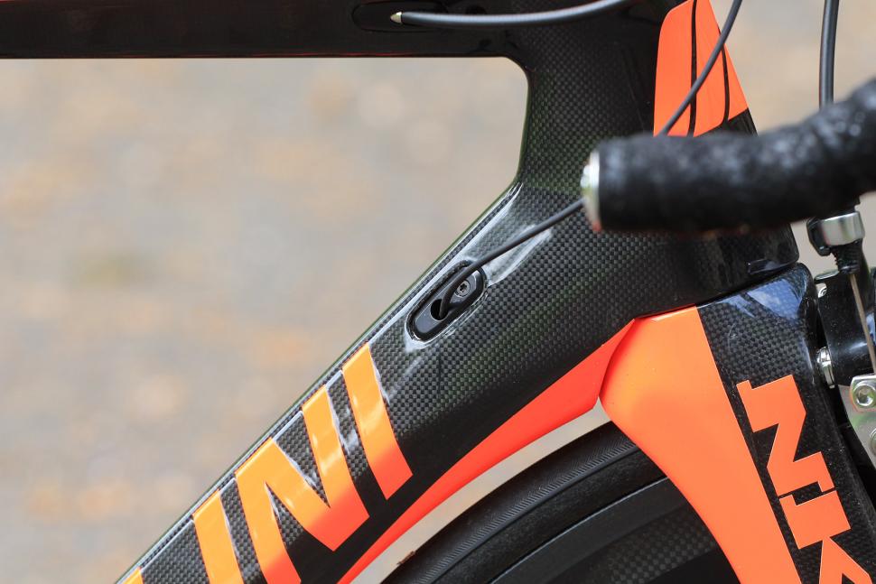 Cipollini NK1k - cable route.jpg