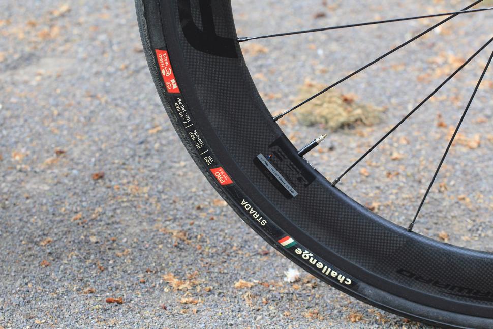 Cipollini NK1k - tyre.jpg