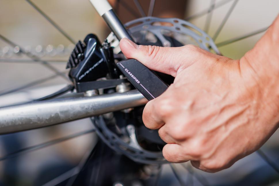 Classified Powershift SHIMANO Di2 Integration hub