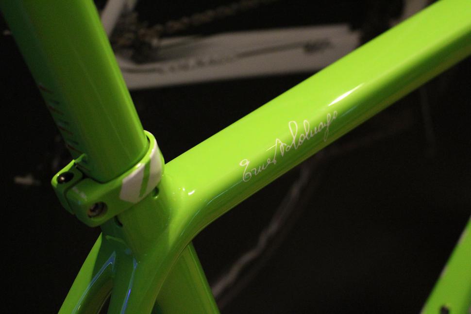 Colnage V1-R Ltd - signature.jpg