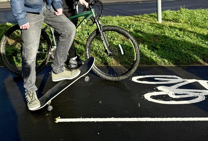 Reform-led council opens new Station Link cycle route in Corby