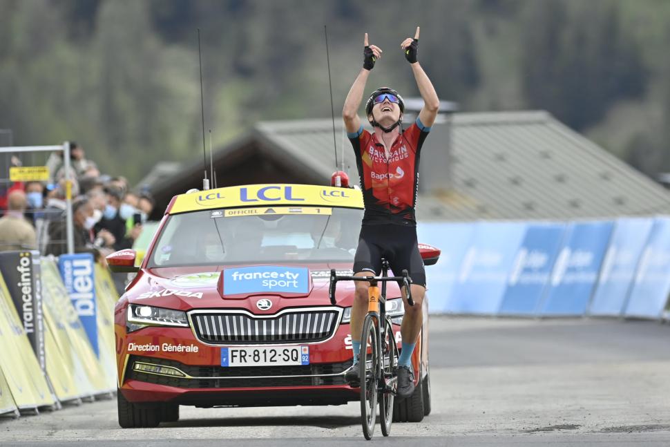 Mark Padun wins La Plagne stage, 2021 Crit&eacute;rium du Dauphin&eacute; (CorVos/SWpix.com)