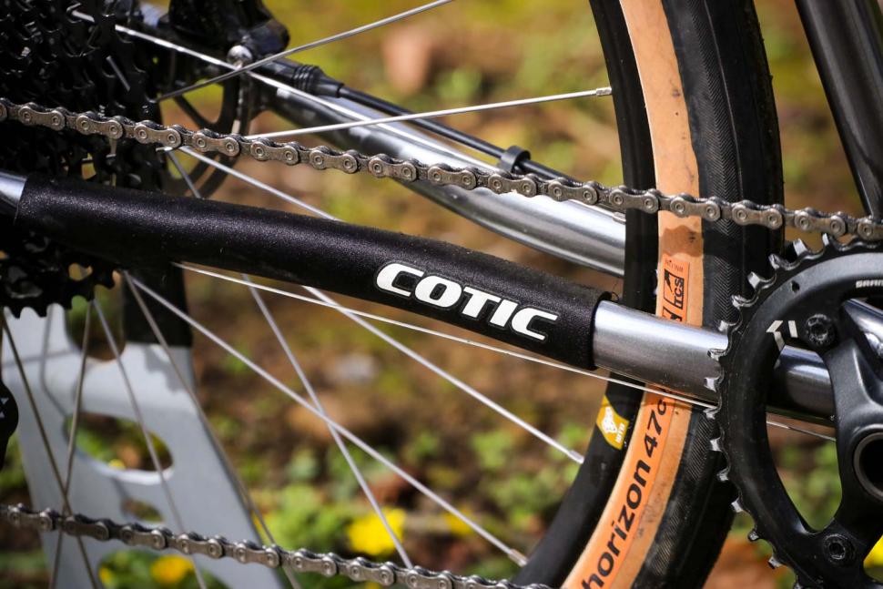 Cotic Escapade - chain stay.jpg