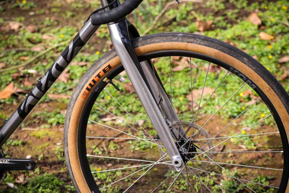 Cotic Escapade - fork 2.jpg