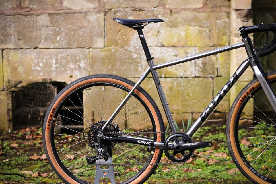Cotic Escapade - rear.jpg
