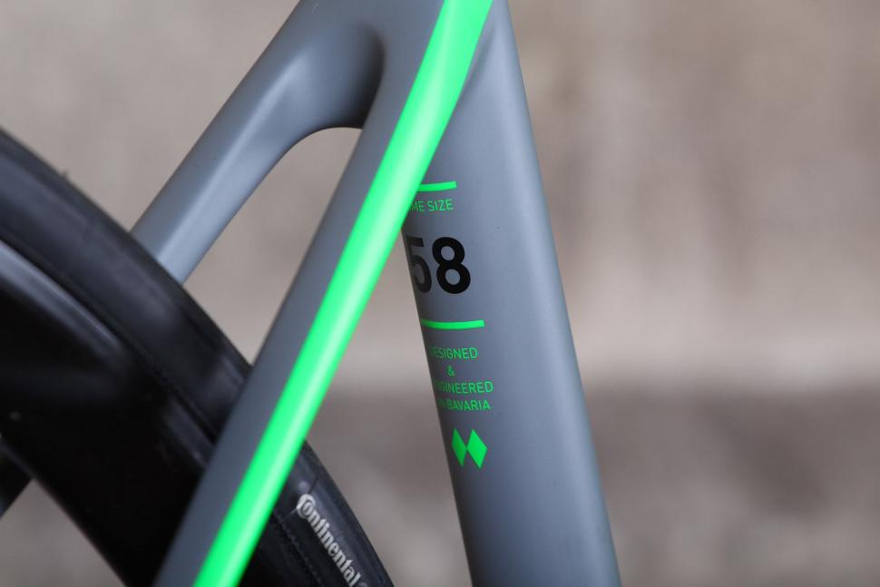 Cube Attain GTC Pro Disc - frame detail 4.jpg