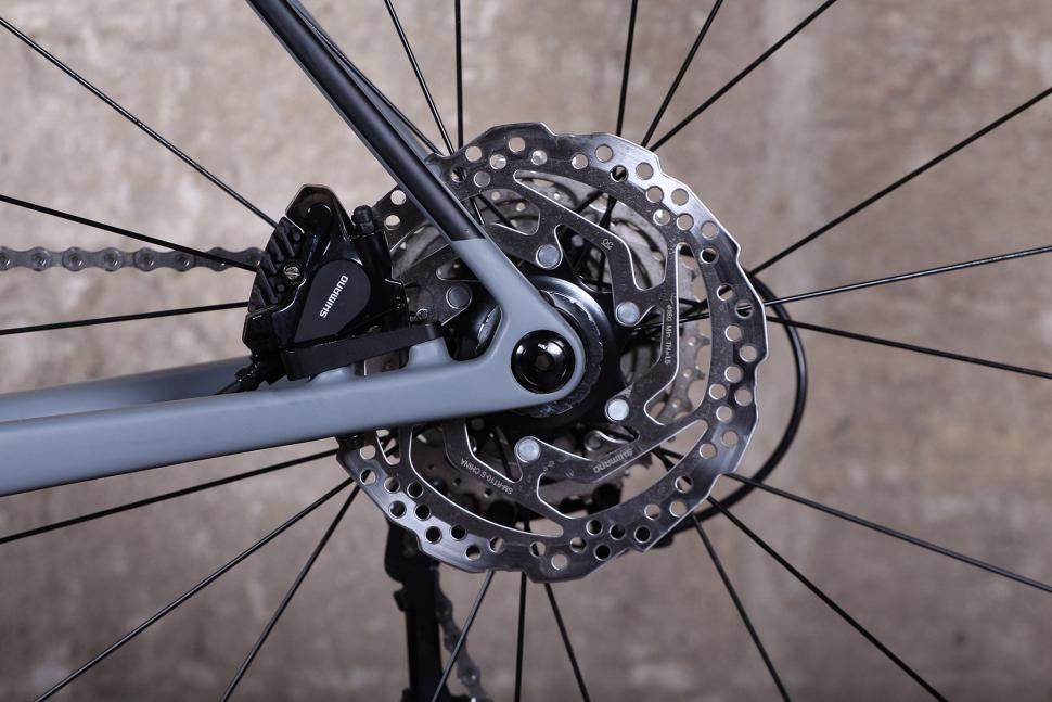 Cube Attain GTC Pro Disc - rear disc.jpg