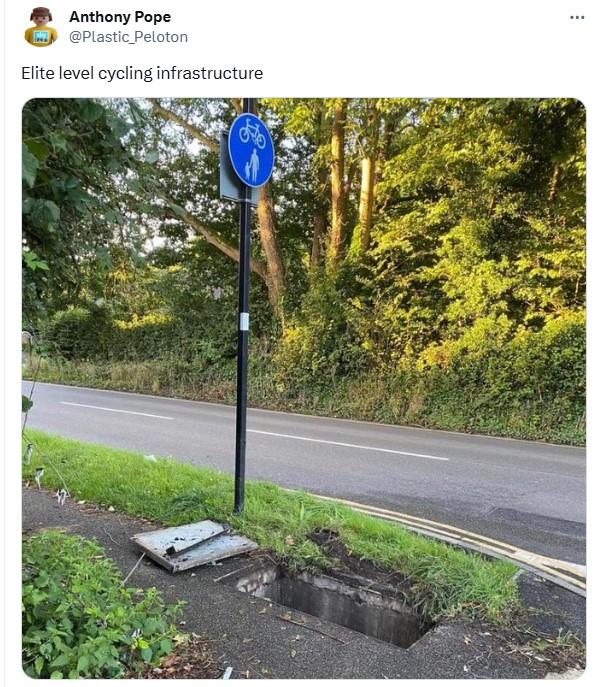 Cycle lane manhole