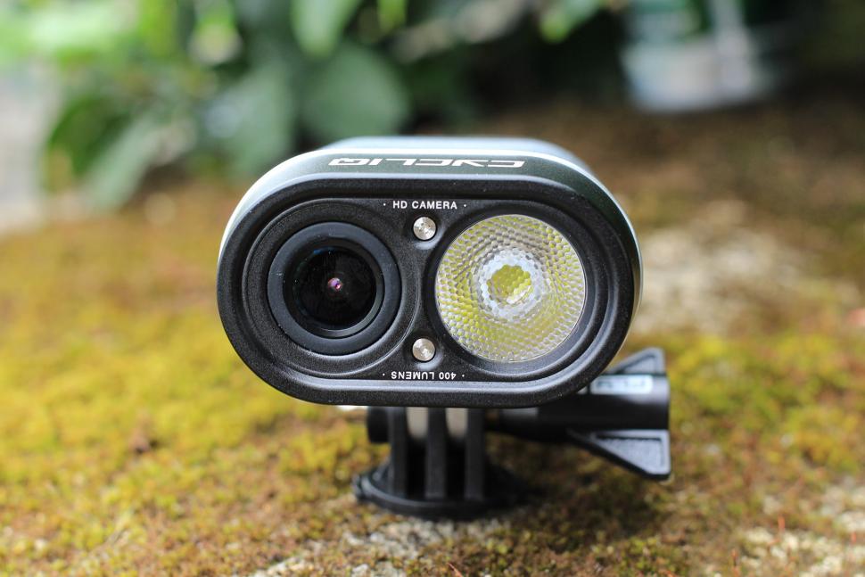 Cycliq Fly12 - front.jpg