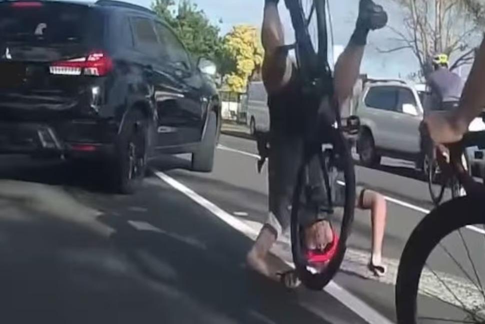 Cyclist flies over handlebars and &ldquo;nearly breaks neck&rdquo; after uninsured SUV driver pulls out in Auckland New Zealand (YouTube)