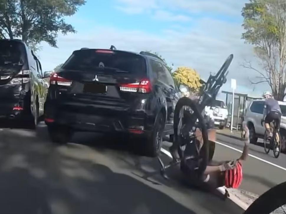 Cyclist flies over handlebars and &ldquo;nearly breaks neck&rdquo; after uninsured SUV driver pulls out in Auckland New Zealand (YouTube) 3