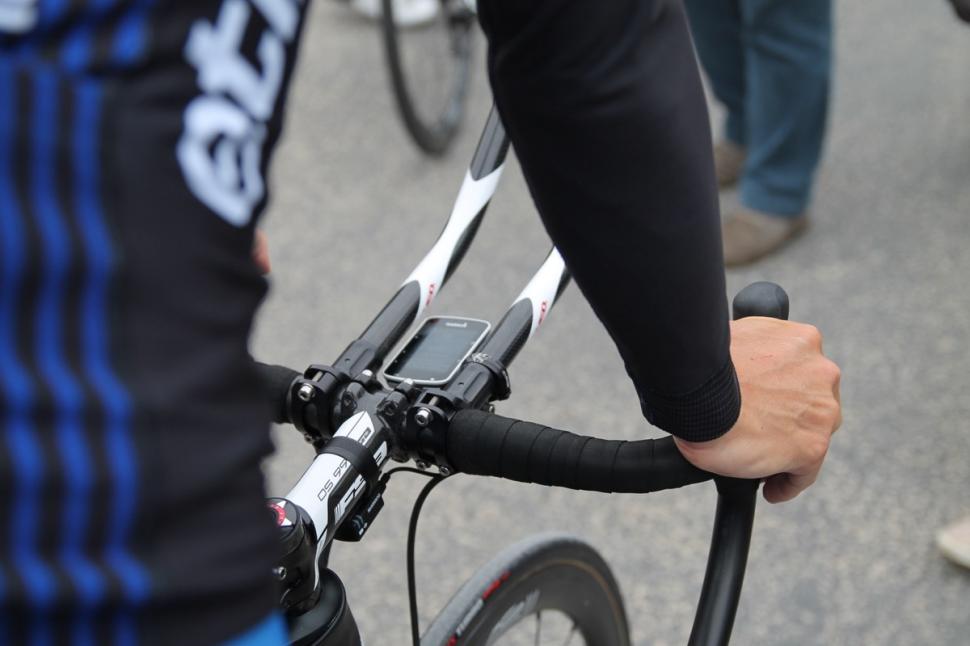 Dan Martin TT bars road bike (1).jpg