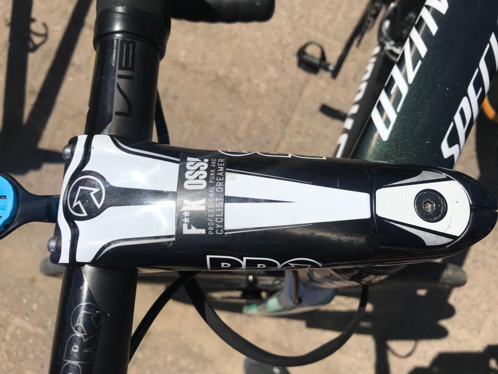 daniel oss bora fuck oss stem.JPG