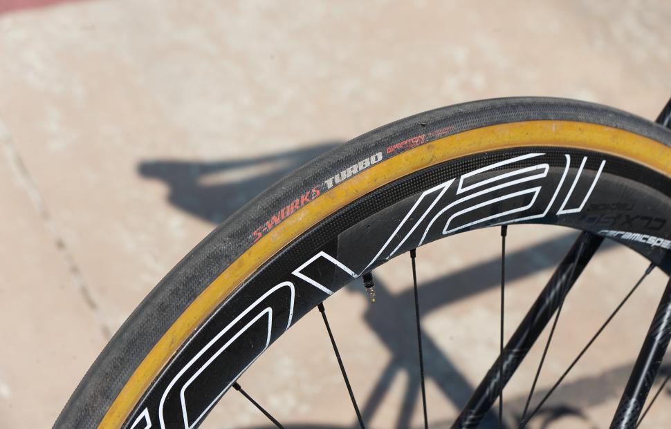 daniel oss specialized roubaix6.jpg