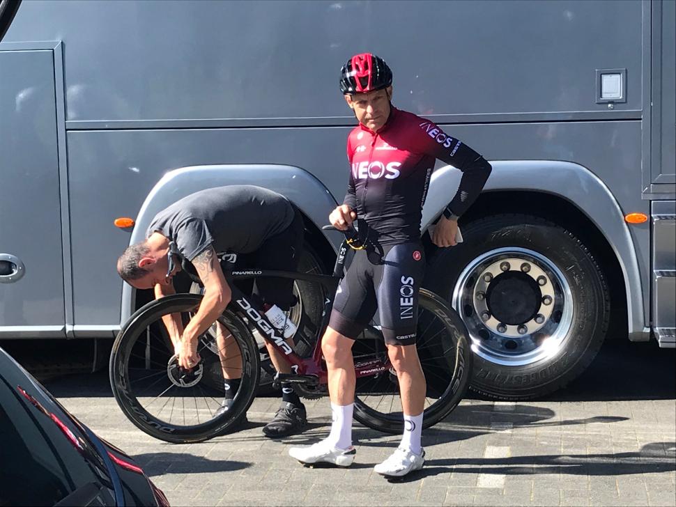 dave brailsford ineos kit.JPG