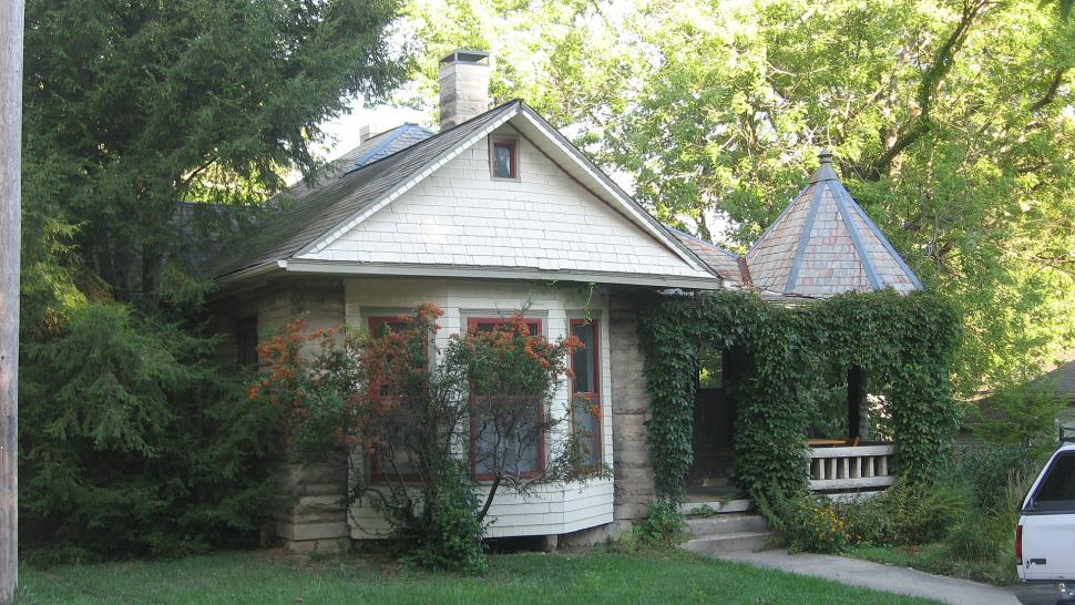 Dave's house from Breaking Away in Lincoln Street South (public domain)