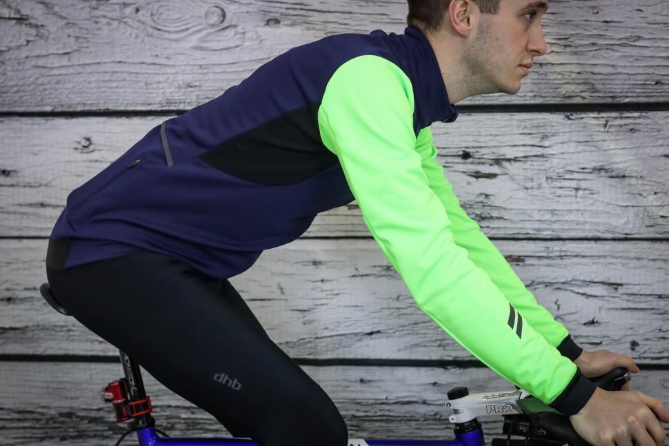 dhb Aeron rain defence jersey-6.jpg