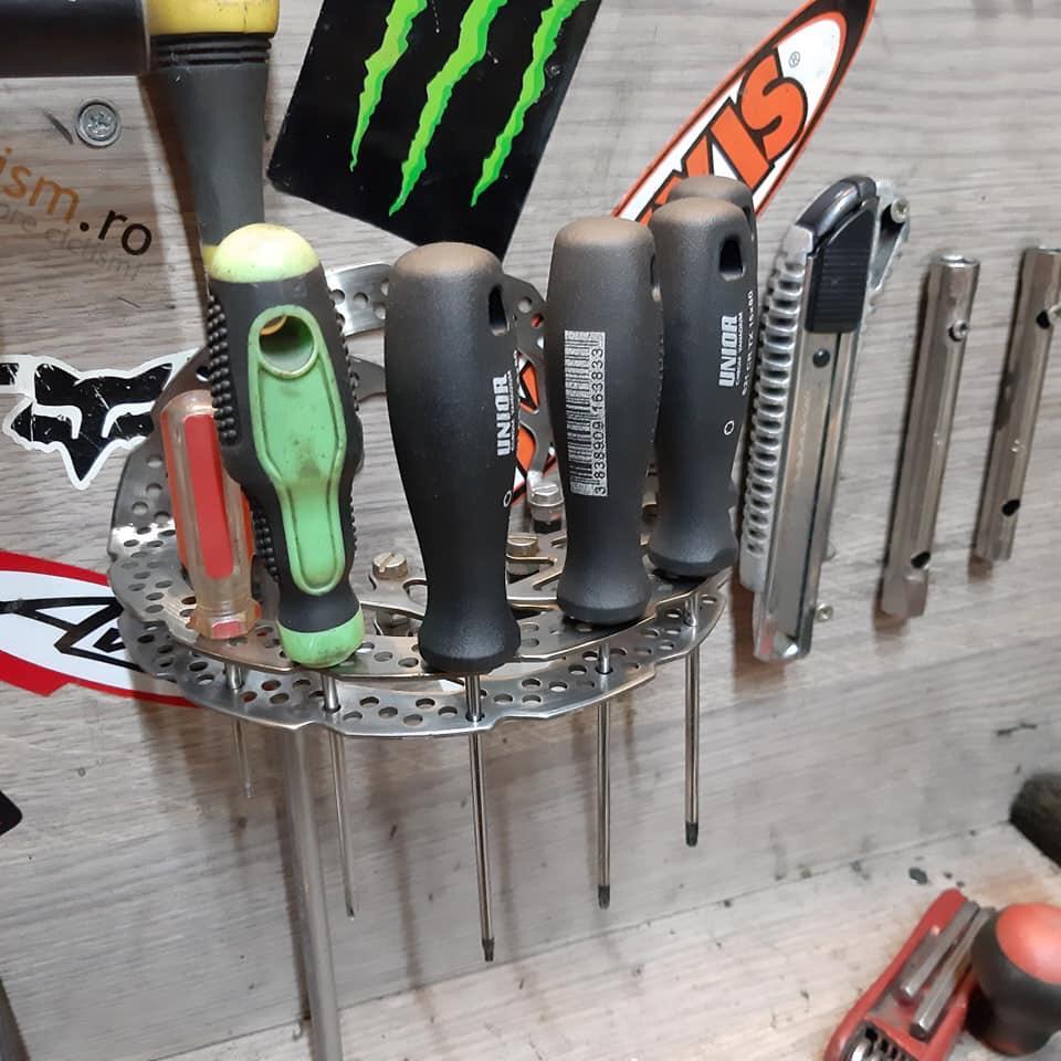 disc rotor with tools.JPG