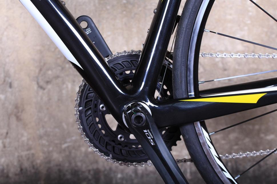 Dolan L Etape - bottom bracket.jpg