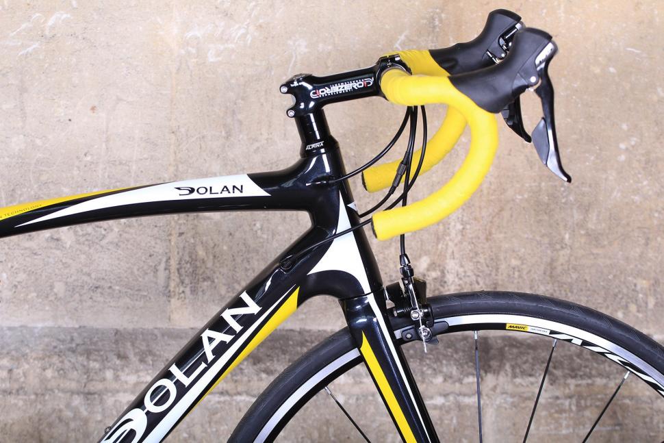 Dolan L Etape - head tube.jpg