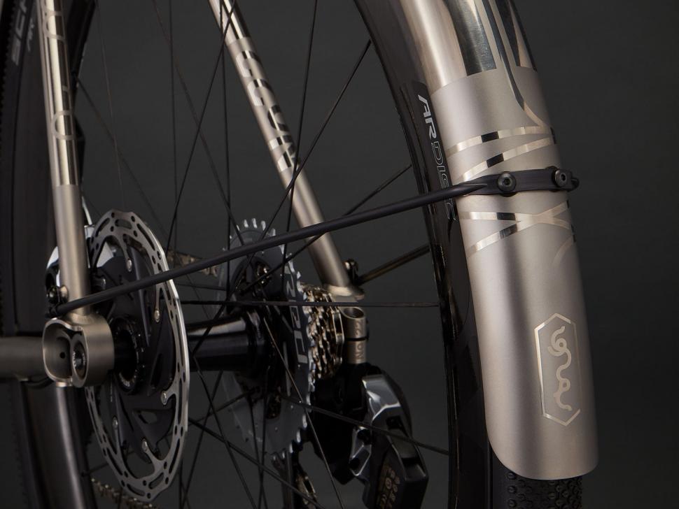 Drifter-X-Fenders-Rear-Fender