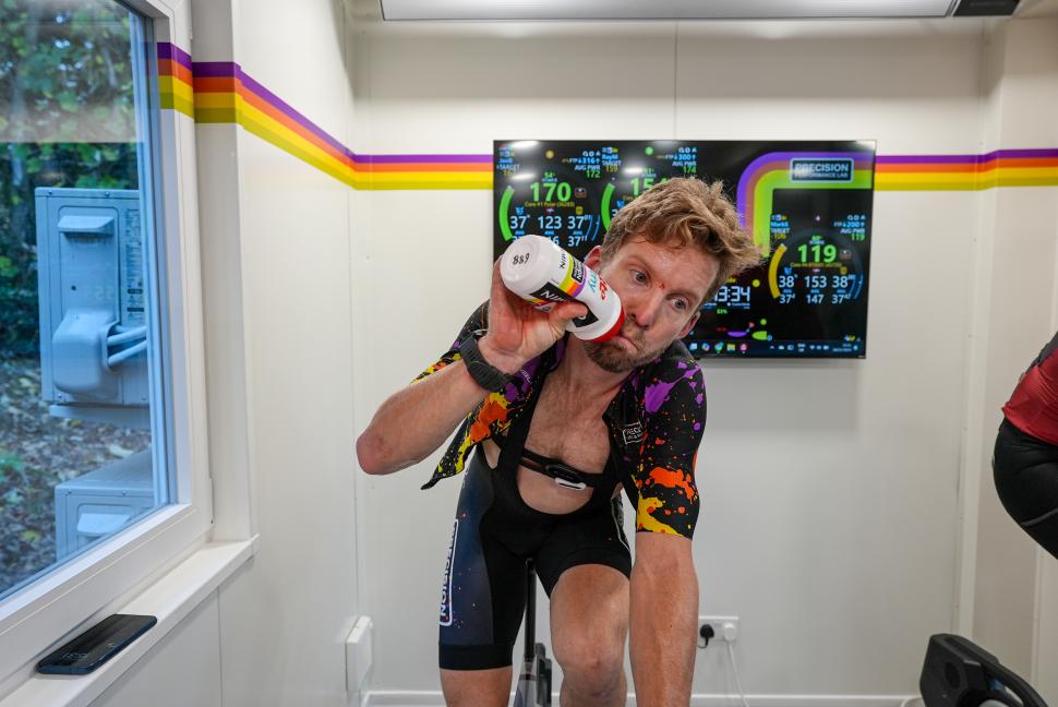 2024 heat chamber hydration drinking jan bakelants
