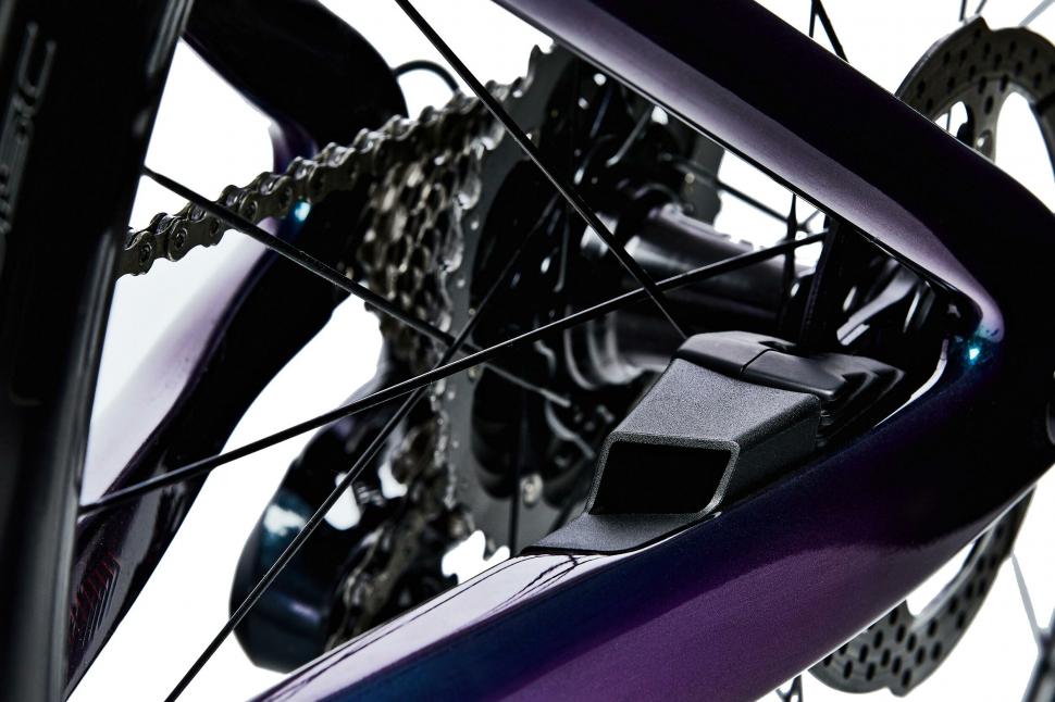 2022 Argon 18 E-119 Tri+ integrated disc calliper