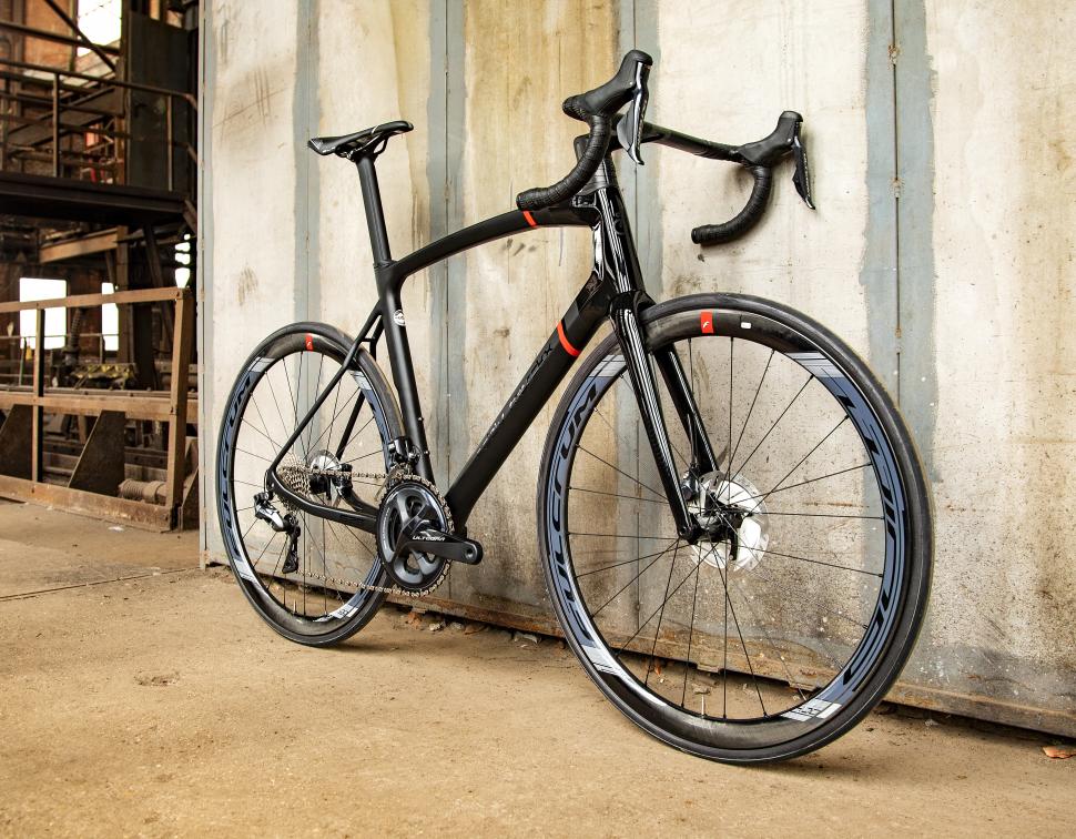Eddy_Merckx_525_Black_Bike_04_Copyright_Eddy_Merckx