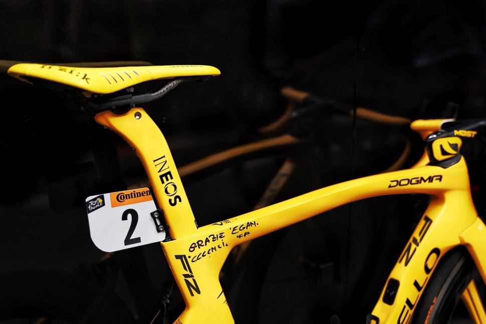 egan bernal pinarello8