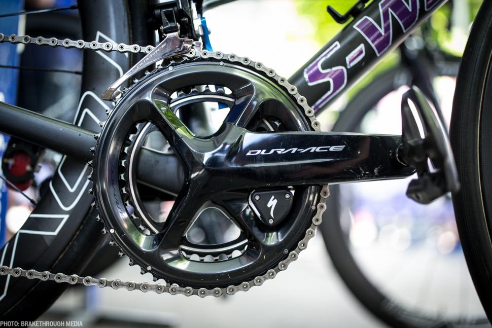 elia_viviani_specialized_tarmac_giro2.jpg