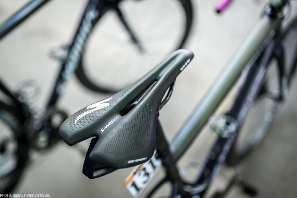 elia_viviani_specialized_tarmac_giro6.jpg