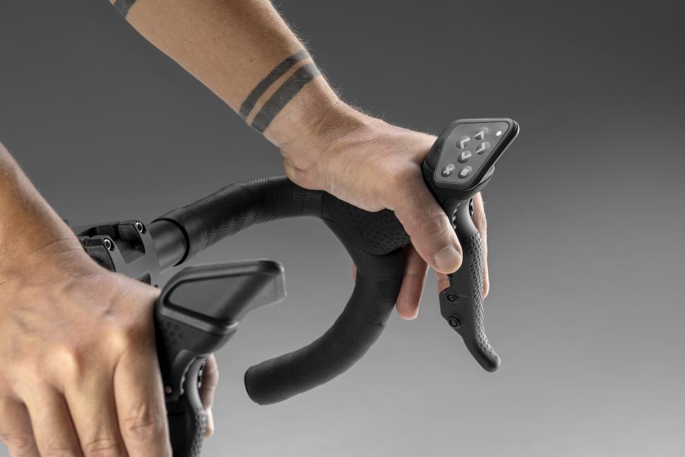 Elite Square handlebar buttons
