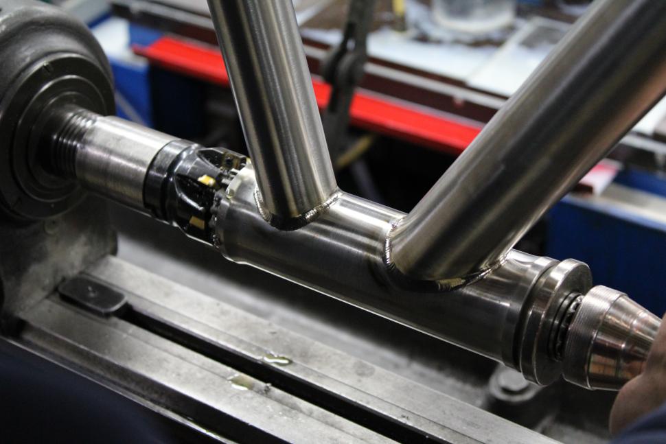 Enigma 2024 Eikon Build Head Tube Ream.JPG
