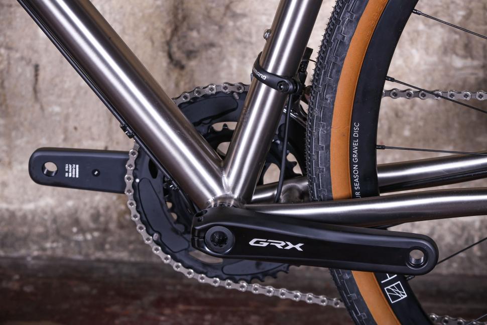 Enigma Escape - bottom bracket.jpg