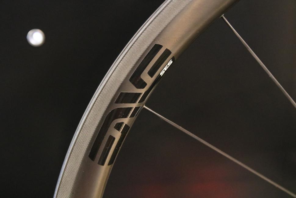 Enve - 2.jpg