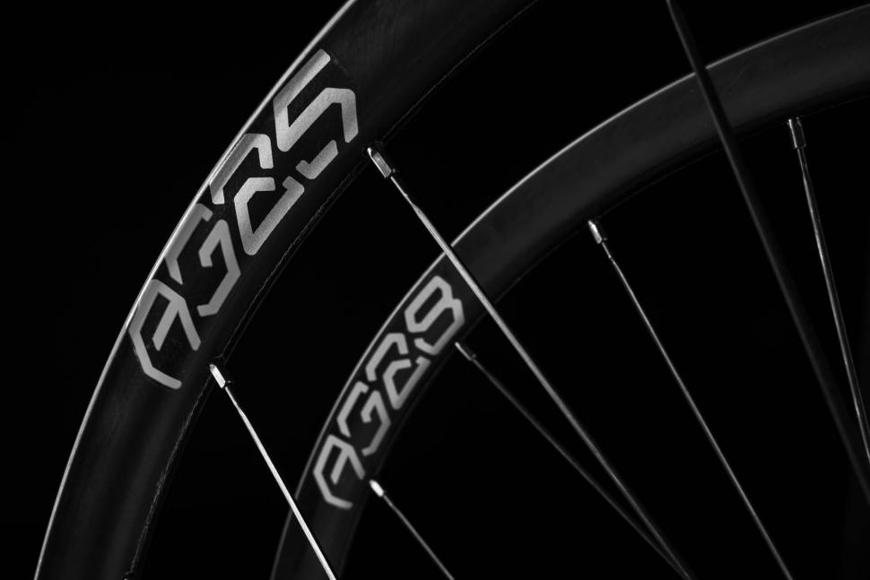 2021 Enve AG 3