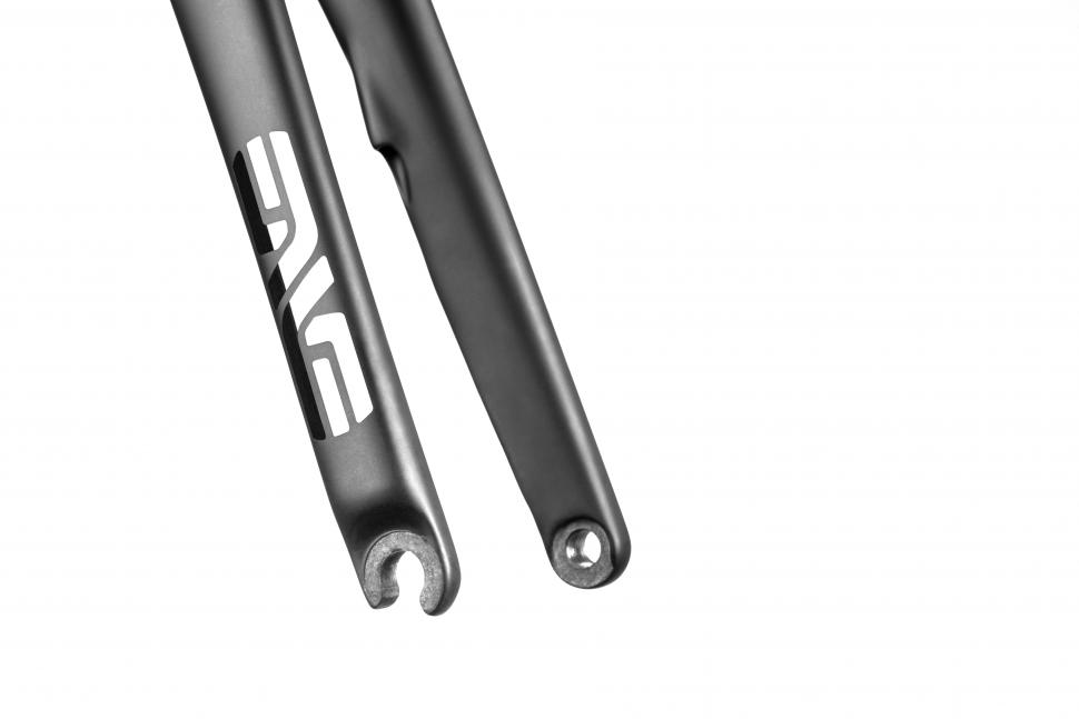 ENVE_SpeedRelease_RoadDiscFork_3.jpg