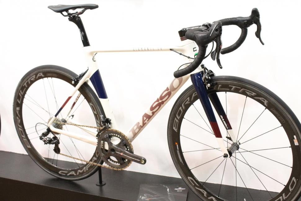 Eurobike 2017 Basso Diamante SV - 1.jpg