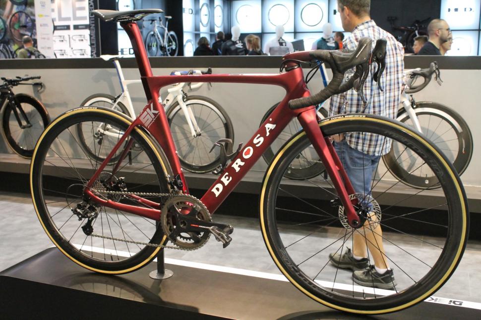 Eurobike 2017 De Rosa Pininfarina SK - 1.jpg