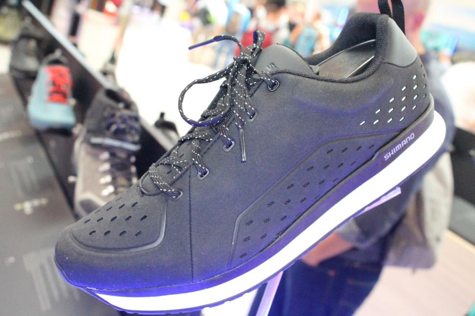 Eurobike 2017 Shimano CT5 shoes - 3.jpg