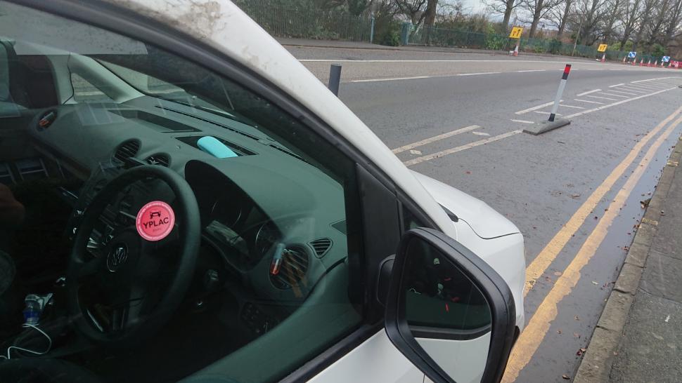 Bike lane driver YPLAC (Lollercake/Twitter)