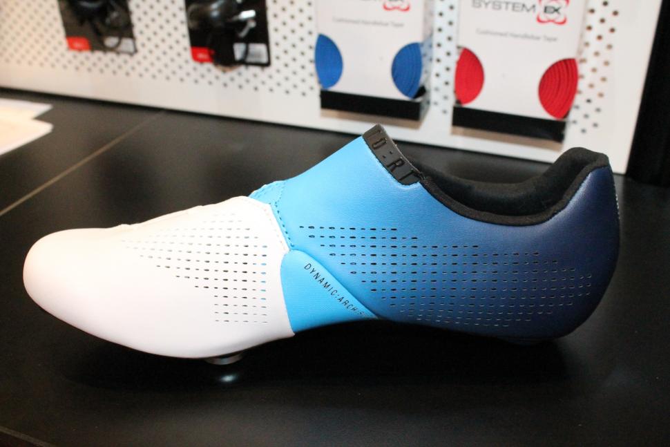 Fizik Movistar shoes - 2.jpg