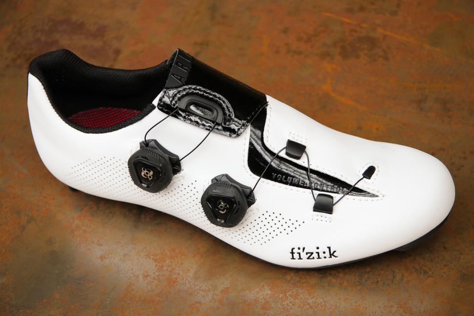 Fizik R3 Aria.jpg